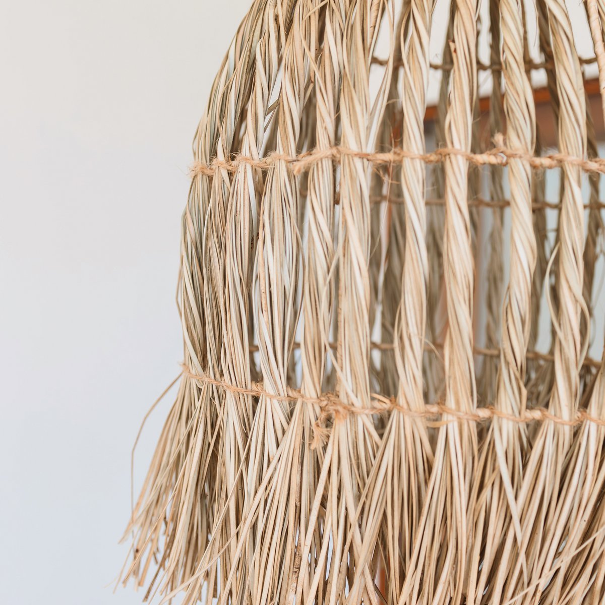 Pendelleuchte aus Seegras,  Boho-Lampenschirm LAMPUNG
