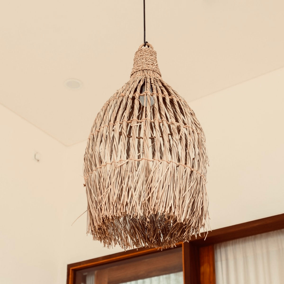Pendelleuchte aus Seegras,  Boho-Lampenschirm LAMPUNG