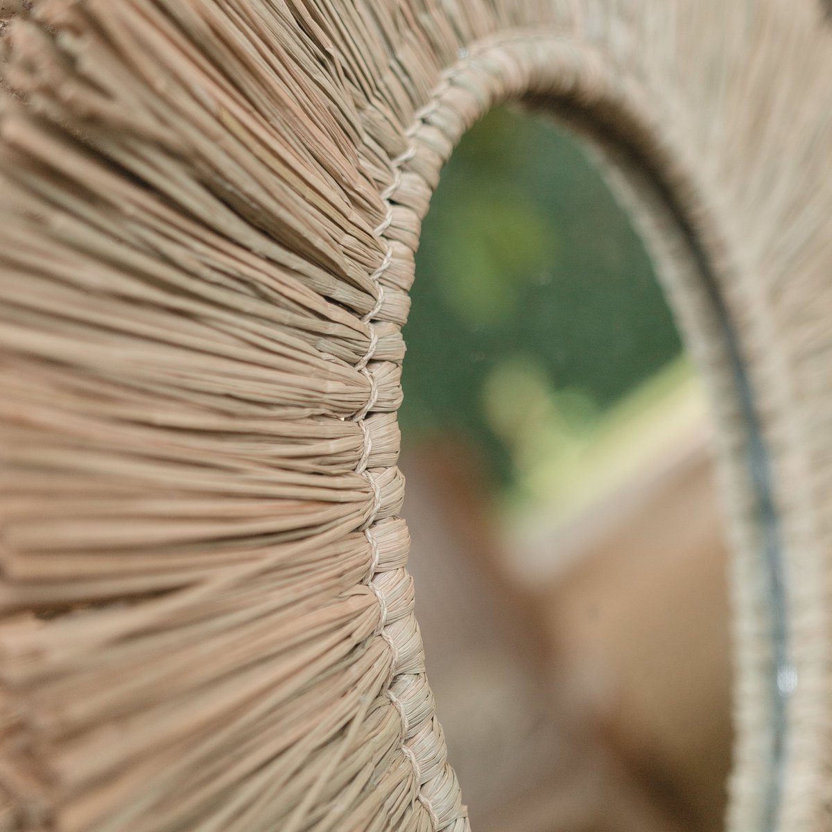 RIMBA seagrass wall mirror, round 60 cm