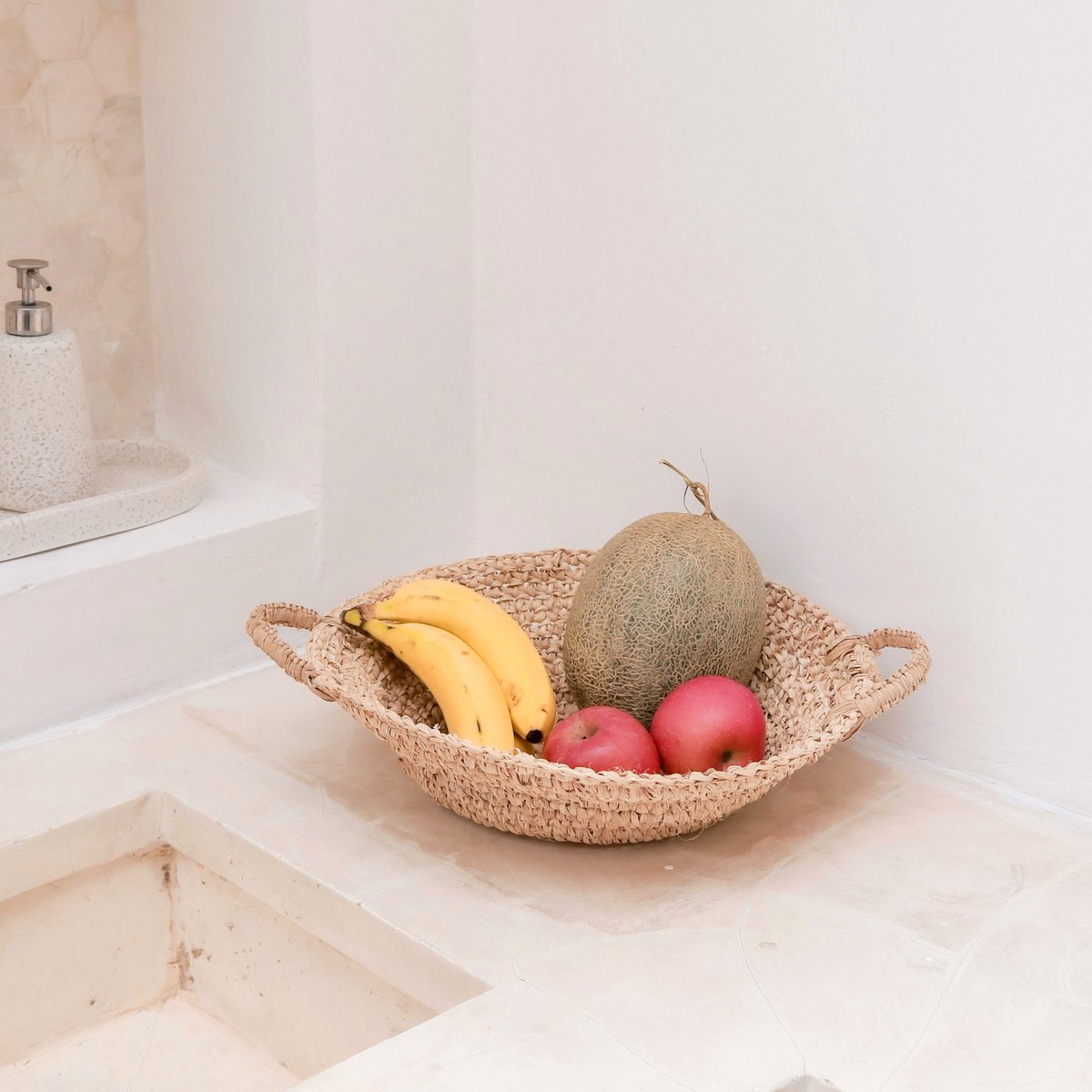 Gewebte Bastschale, Obstschale aus leichten Naturfasern - Brotkorb RAGA (2 Größen)