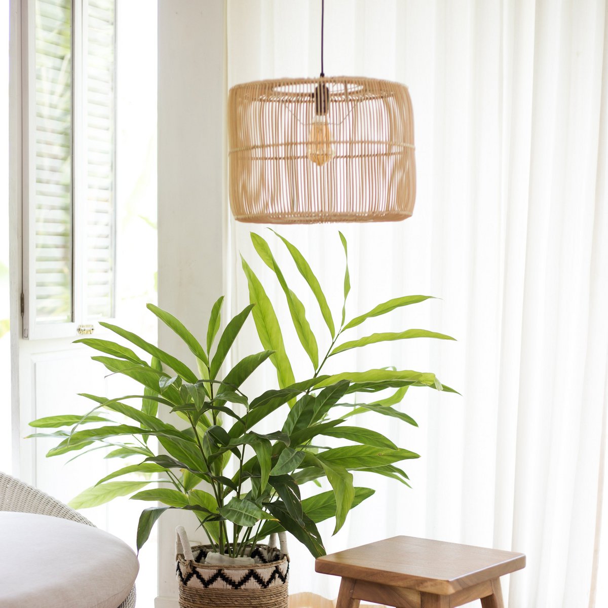 Boho Lampenschirm aus Rattan - Pendelleuchte LIKU (2 Größen)
