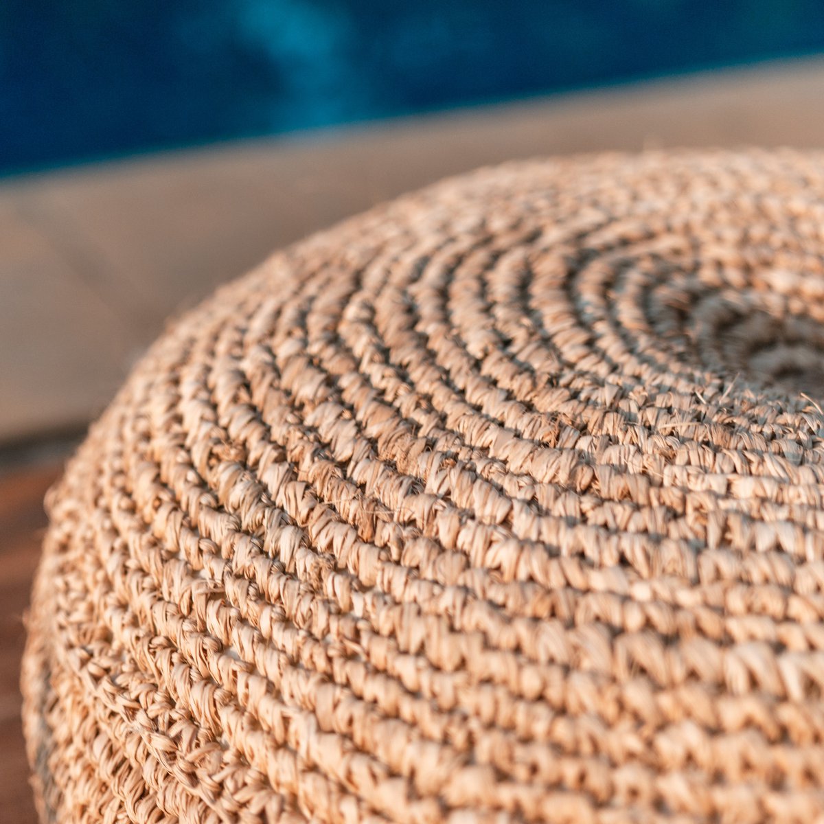 Pouf TELU, bean bag made of raffia (2 sizes)