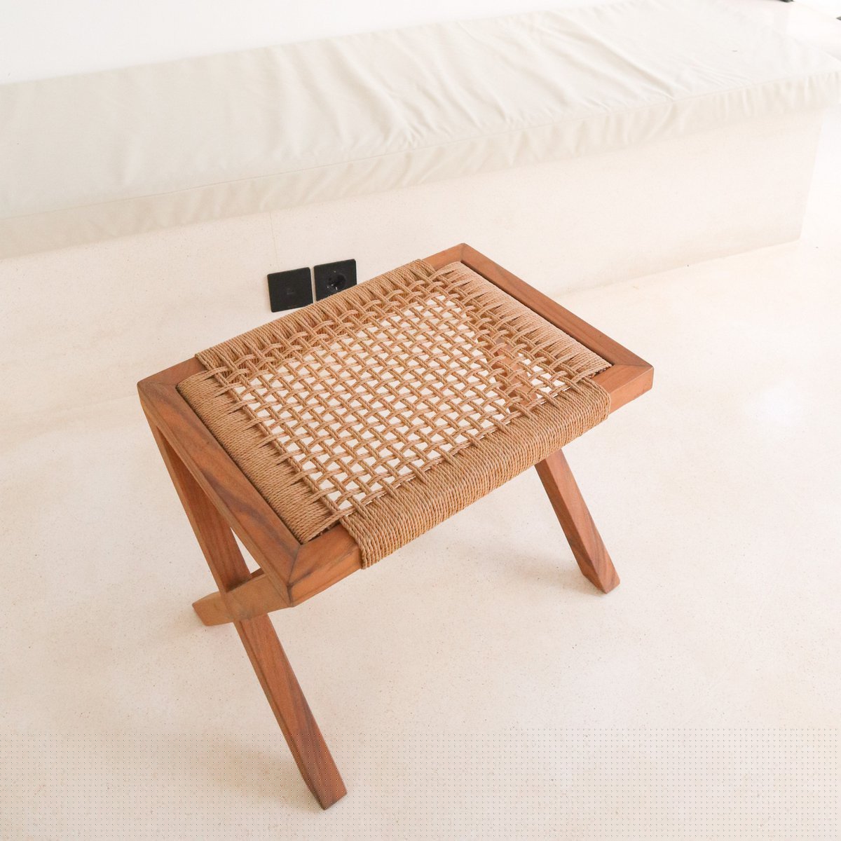 Wooden INDRA stool made of Trembesi with a seat made of woven recycled paper