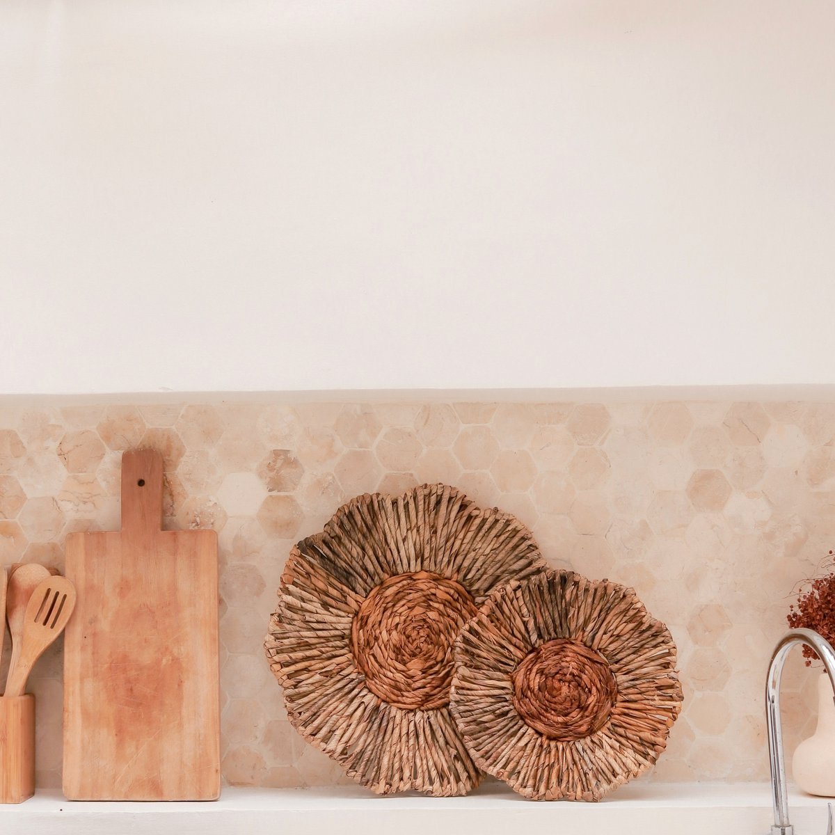 Wall decoration or bowl MELAYA wall basket made of banana fiber (2 sizes)