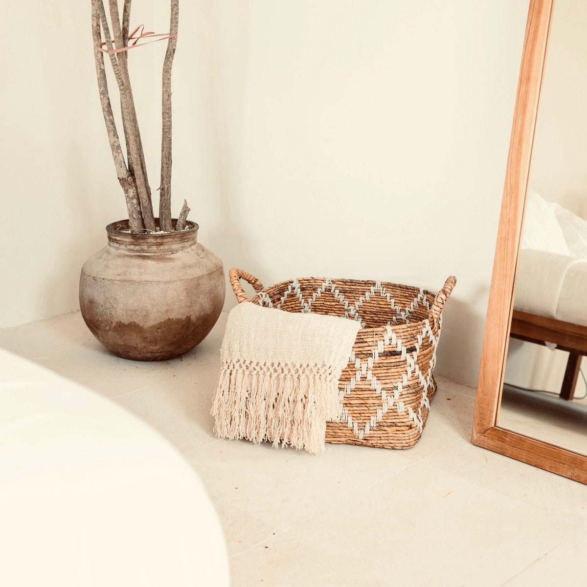 Square Shelf Basket - Woven Storage Basket, Decorative Basket Made of Banana Fiber GANDARIA (2 Sizes)