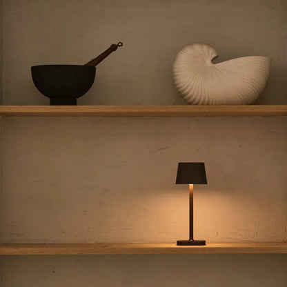 Tischlampe 'Ava' mokkabraun - wiederaufladbare, kabellose Beleuchtung