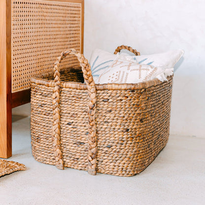 Extra-large laundry basket 'Mentari', storage basket made of natural water hyacinth (2 sizes)