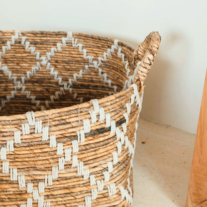 Square Shelf Basket - Woven Storage Basket, Decorative Basket Made of Banana Fiber GANDARIA (2 Sizes)