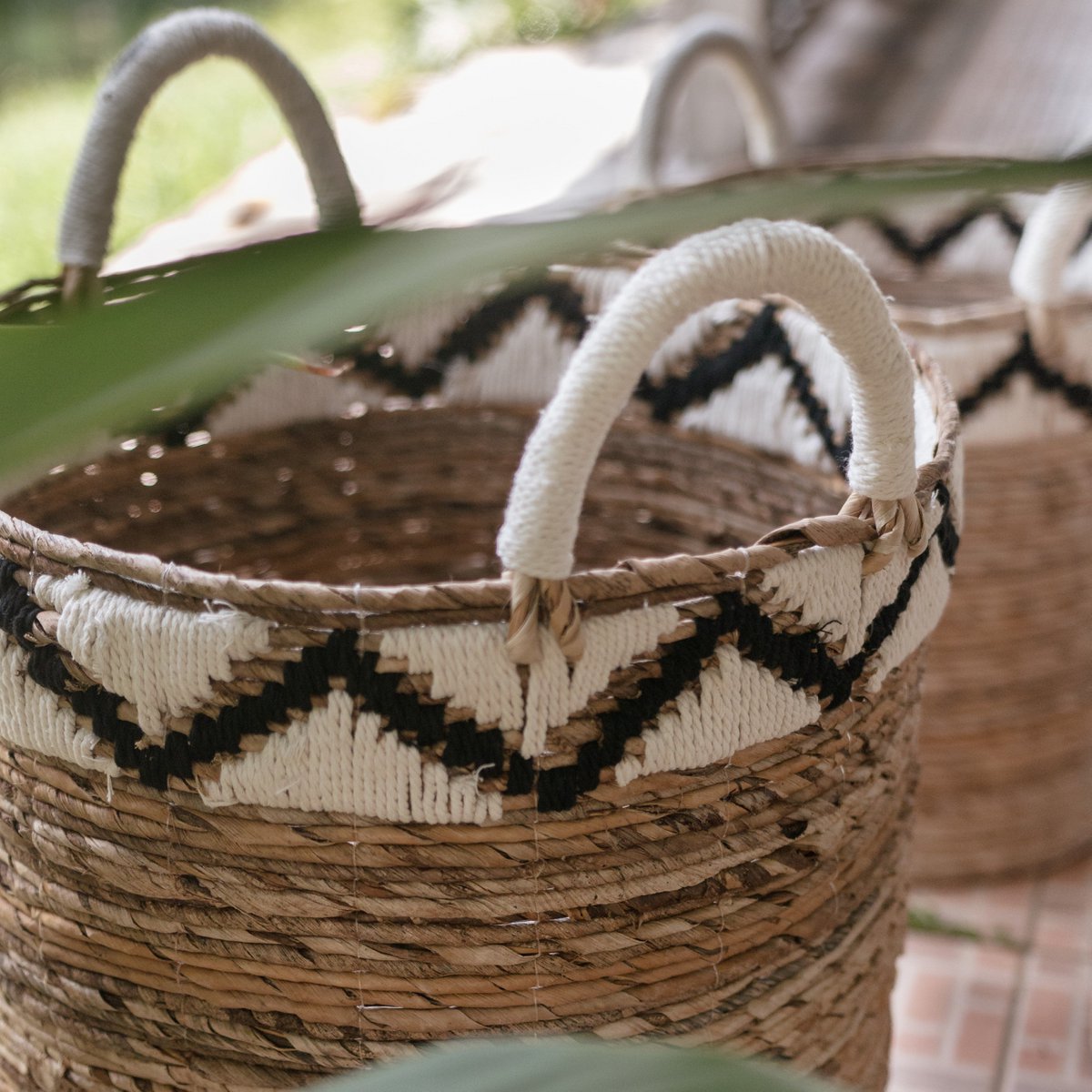 'Dalu' basket made of banana fiber (3 sizes), laundry basket, plant basket