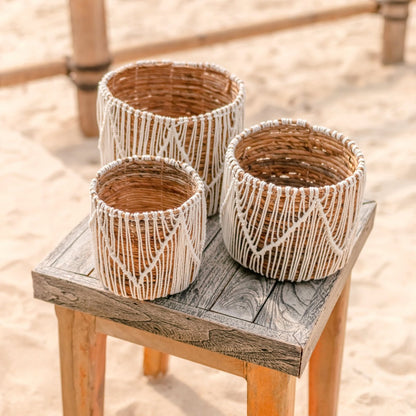 Small 'Oris' basket made of seagrass, flower basket, macrame basket