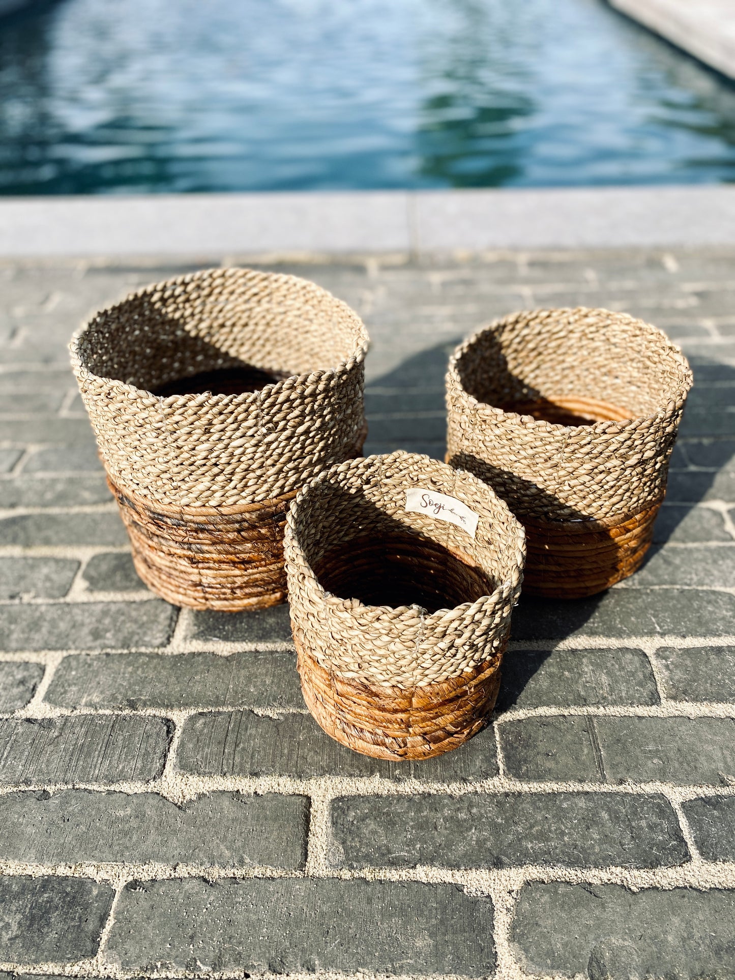 Small seagrass basket BHINNEKA, two-tone