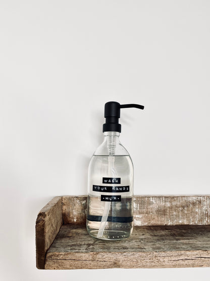 Hand soap 'wash your hands -mum-' 500ml in a glass dispenser