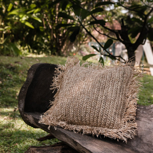 Decorative cushion with filling, deco cushion GANDI made of raffia