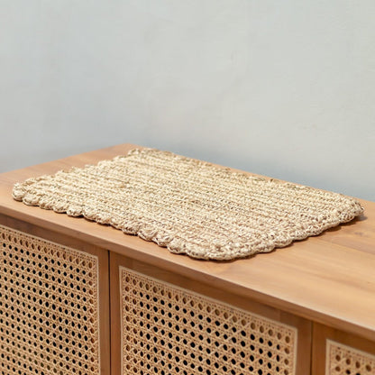 Tischset (2er, 4er oder 6er Set) 50x30 cm - Rechteckige Boho-Tischmatte KUARA aus Bast gewebt